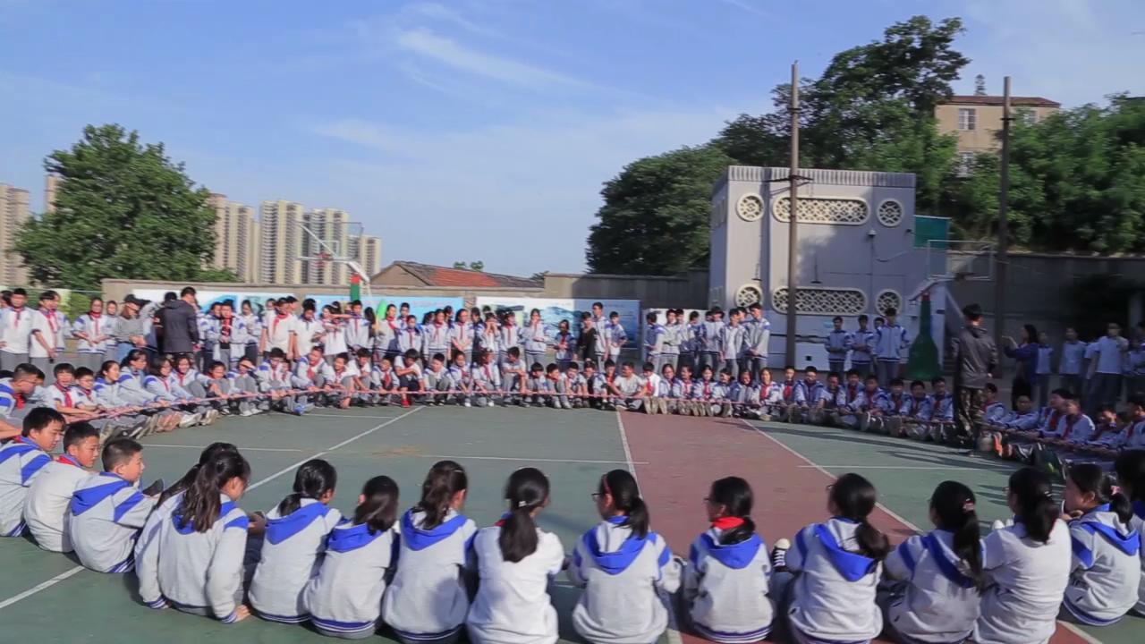 南京燕子矶中学400人校园拓展训练