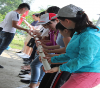 公司团建项目：移动高尔夫