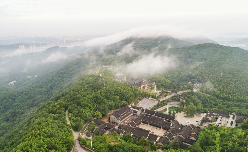 镇江句容宝华山千古汇团建基地