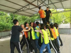 公司为什么要组织拓展团建活动？到底要不要拓