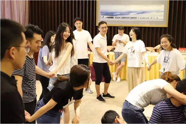 早晨让人放松减压的互动游戏